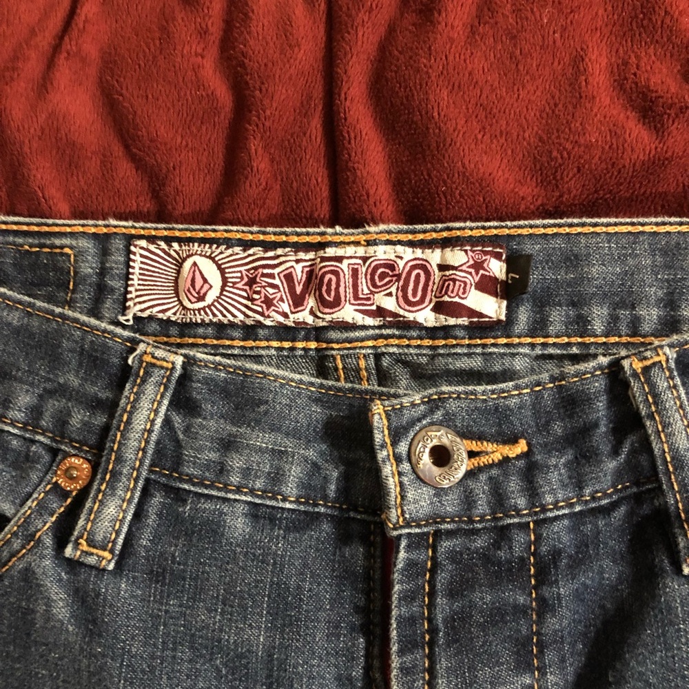 Volcom Jeans - Picture 3 of 4